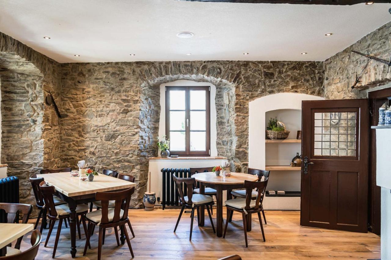 Landgasthof Zur Burg Grenzau Höhr-Grenzhausen Eksteriør bilde